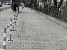 Трайчо Трайков спря поставянето на колчета на новия тротоар на бул. "Цариградско шосе"