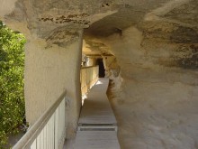 Аладжа манастир отвори врати за посетители