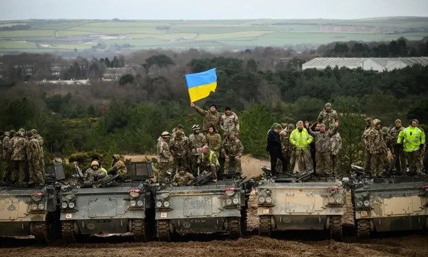 Европейският "Фонд за помощ" на Украйна бави доставките на оръжия, може да стигнат през лятото