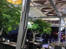 Двама мъже и две жени се озоваха в доста деликатна ситуация в заведение в Пловдив