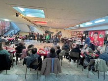 Нинова в Перник: Само временен таван на цените на храните ще спаси българските домакинства