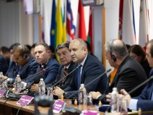Президентът: Трудно ще овладеем инфлацията с административни мерки