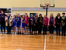 Около 130 състезателки се срещнаха с легенди на българския баскетбол