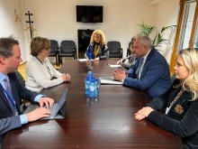 Министър Демерджиев в Брюксел: Нужен е общ европейски подход срещу каналджийството