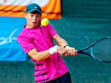 Пьотр Нестеров се класира за 1/2-финалите на турнир на двойки в Египет