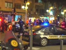 Трима души са ранени при стрелба в Тел Авив