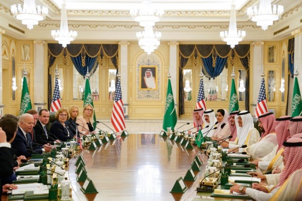WSJ: Рияд поиска помощ от САЩ за гражданска ядрена програма