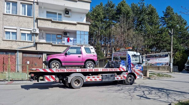 Репатрират изоставени коли във Велико Търново