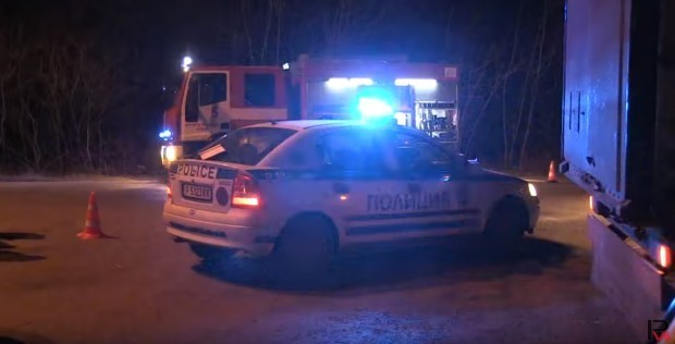 Кървава драма беляза великотърновското село Пчелище в събота вечерта съобщава  Борба  29 годишен