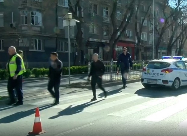</TD
>Сигнал за катастрофа в Пловдив с пострадал пешеходец на кръстовището
