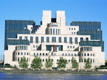The Times: MI5 ще помага директно на британските фирми да се борят със заплахите от Русия и Китай