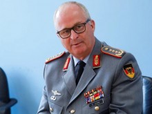 Писториус уволни "най-важния генерал в Германия" след предупреждения за втори руски фронт в Европа и критика от Ходжис