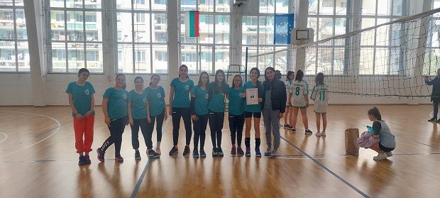 Победителите от областния волейболен турнир в Кюстендил