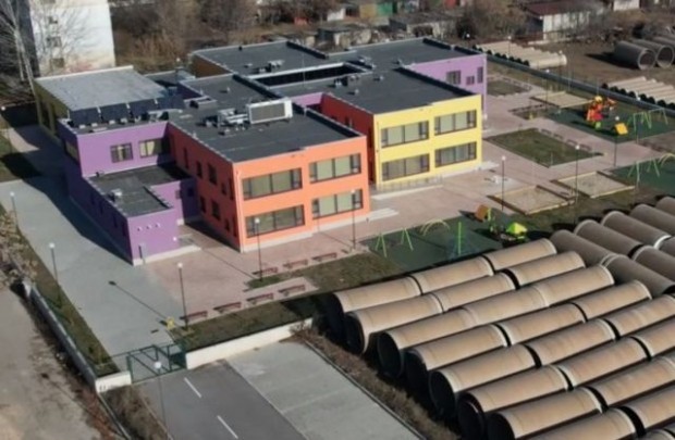 </TD
>Детската градина на бул. Александър Стамболийски“ в Южен“, чието строителство