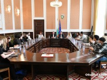 Кметът Стефан Радев се срещна с представители на европейски младежки организации