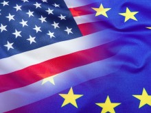 ЕС и САЩ ще преразгледат тавана на цените на руския петрол