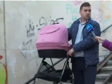Подлези без достъп за майки с колички в София