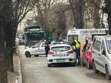 Мъж почина на място, след като бе блъснат от камион в столицата