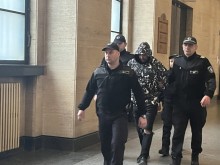 Бившият граничен полицай Валентин Христов отрече пред съда да е участвал в трафик на мигранти
