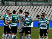 Последното попълнение на Черно море Едгар Пачеко в групата за мача срещу Септември