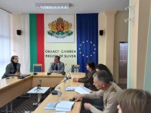 Създаването на нови социални услуги в помощ на жертвите на домашно насилие обсъдиха в Сливен