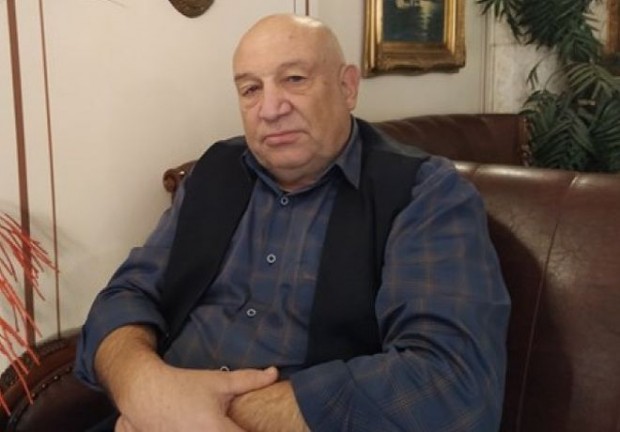 </TD
>Задържаха за 24 часа 68-годишния Борис Христов, собственик на хотел