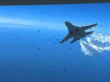 Шойгу награди пилотите на Су-27, които свалиха MQ-9 Reaper в Черно море