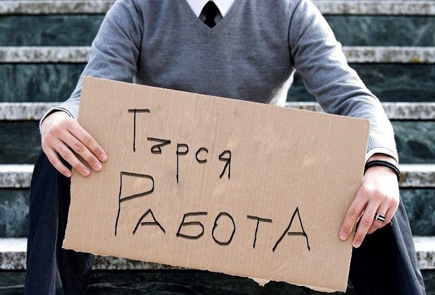 НСИ: Безработицата в страната намалява
