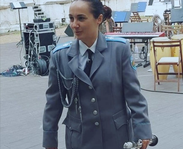 TD Старши сержант Велислава Пежгорска една от дамите в Представителния духов