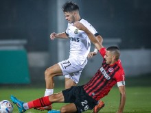 Локомотив София постигна минимална победа срещу Славия