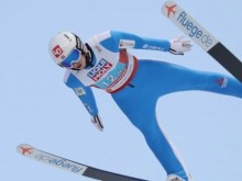 Халвор Гранеруд спечели надпреварата по ски полети пред домашна публика