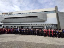 Пловдивският университет връчи тържествено дипломите на над 500 абсолвенти