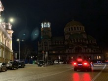 Катедралният храм "Св. Александър Невски" потъна в мрак