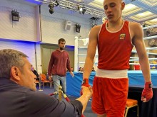 Виторио Илиев ще се бие за златото в Черна гора