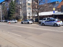 Катастрофа в празна София: Два автомобила се удариха на улица "Дойран"