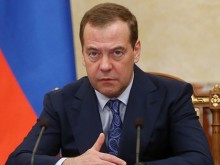 Дмитрий Медведев заплаши съда в Хага с хиперзвукова ракета