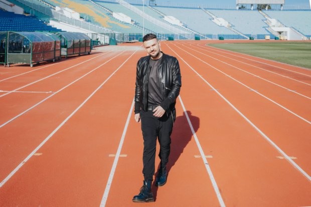 Първи самостоятелен концерт на роден поп изпълнител на Националния стадион "Васил Левски"