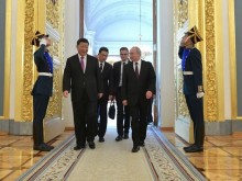 Путин: Русия подхожда с уважение към плана на Китай за Украйна