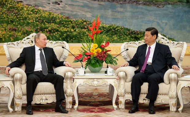 Си Дзинпин: Решението на Китай да се сближи с Москва е "стратегически избор"