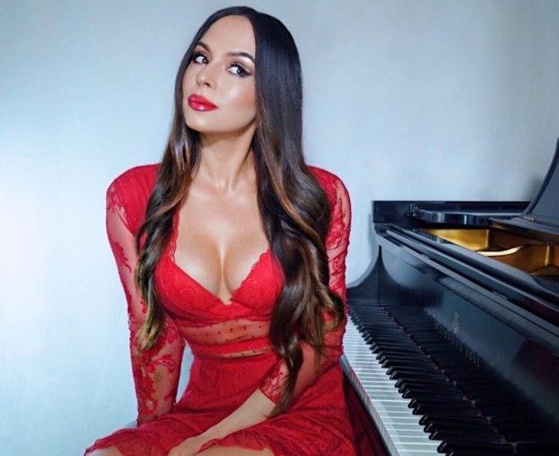 TD Световноизвестната пианистка Лола Астанова ще се срещне за първи път с българските