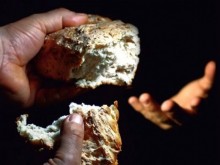 Дадоха старт на кампанията "Споделен хляб" в Добрич