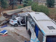 Очаква се да има още обвинени за катастрофата с автобус в Бургас, при която загинаха двама униформени