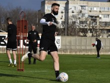 Приключи почивката в Локомотив след градското дерби