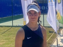 Българка стигна полуфинал на турнир по тенис в Тунис