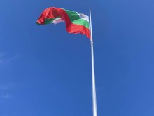 Българското знаме вече е на най-високия пилон - на Околовръстното на Пловдив