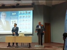 Стефан Янев пред 500 пловдивчани: Да върнем доверието на българските граждани в държавата