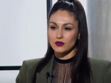 Керана: Има моменти, в които се чувствам неудобно на сцената