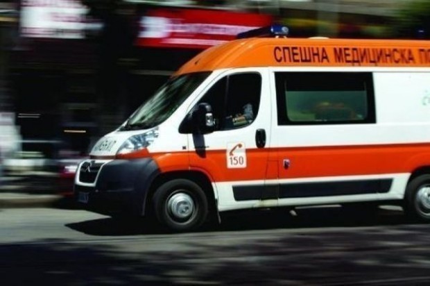 Колоездач е в болница, след като кола го блъсна в центъра на Търново