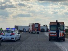 16-годишно момче е с опасност за живота след катастрофа на АМ "Тракия" край Чирпан