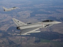 Изтребители на НАТО са ескортирали руски самолети в балтийските страни шест пъти за седмица